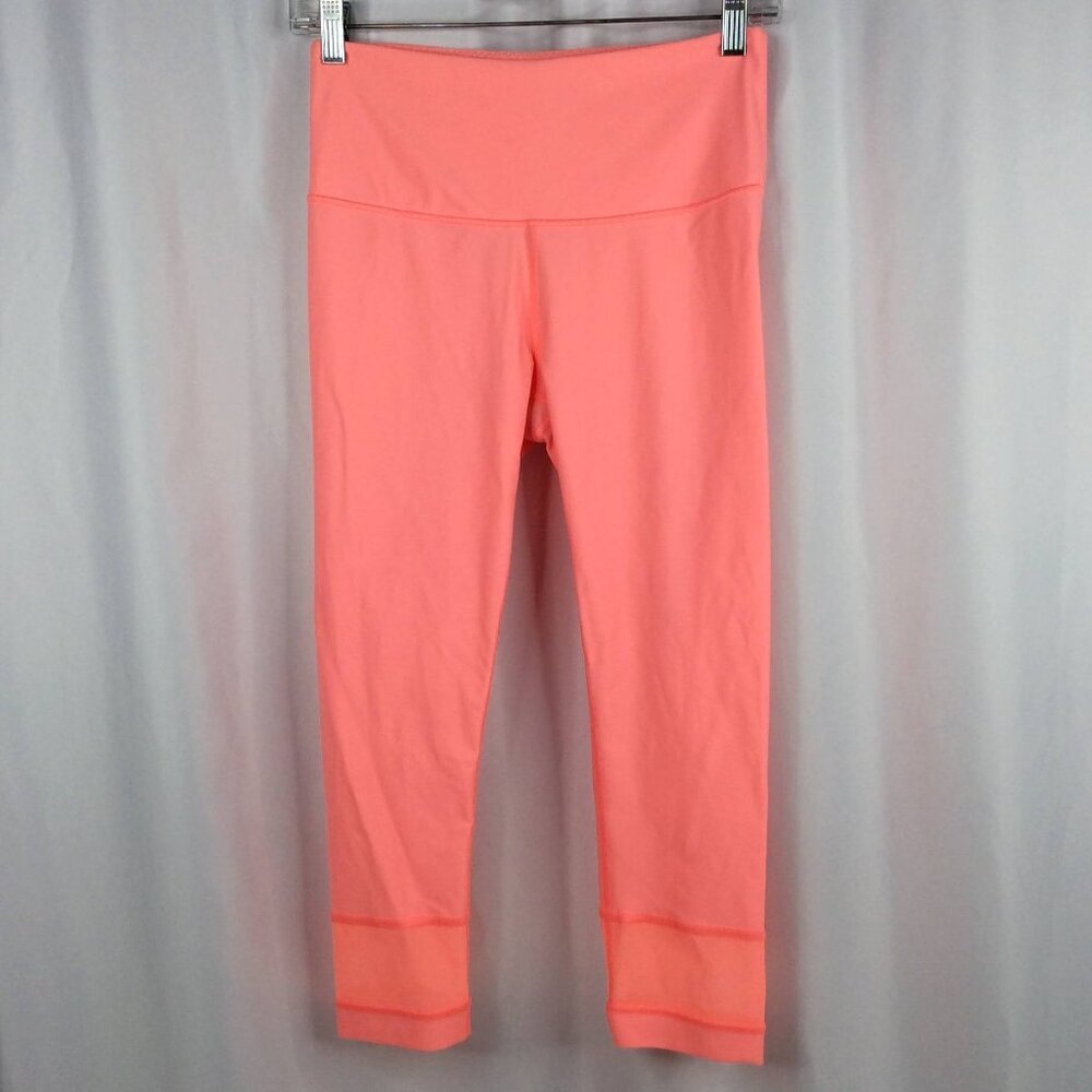 Victoria Sport Crop Capri Leggings Womens Size Medium 26x20 Pink Orange